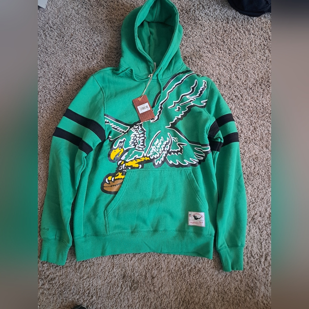 Mitchell & Ness Eagles Hoodie size Large